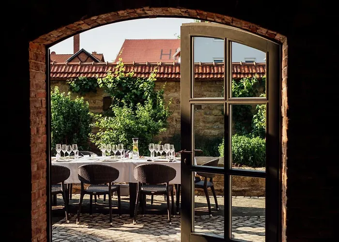 Hotel Magdalenengut Und *